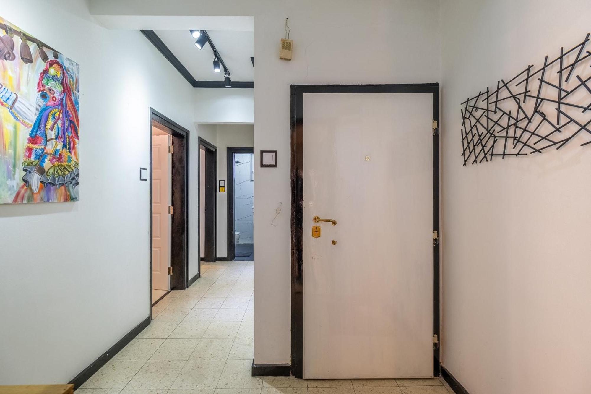 Modern , Spacious 2br In Center * Sofia