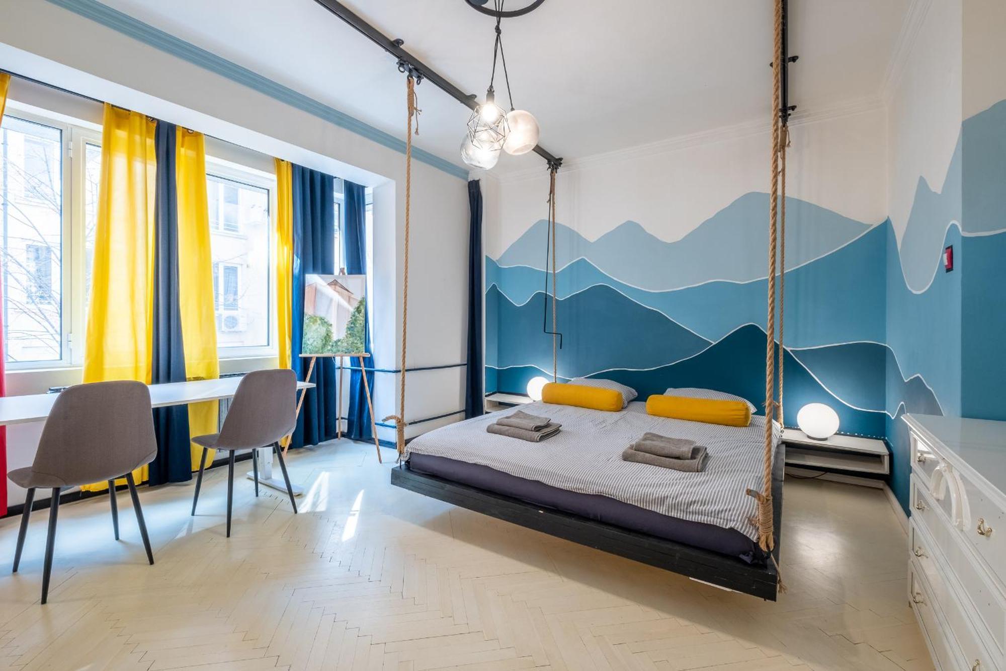 Apartament Modern , Spacious 2br In Center *